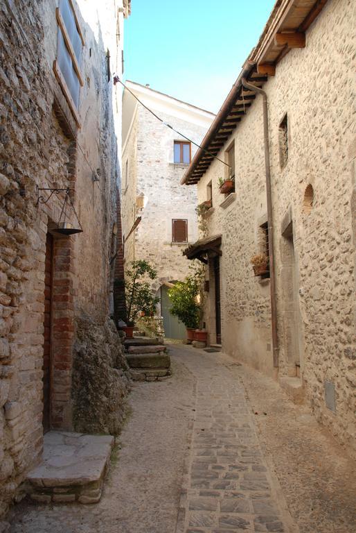 Il Paradiso Nel Borgo Arrone Ngoại thất bức ảnh