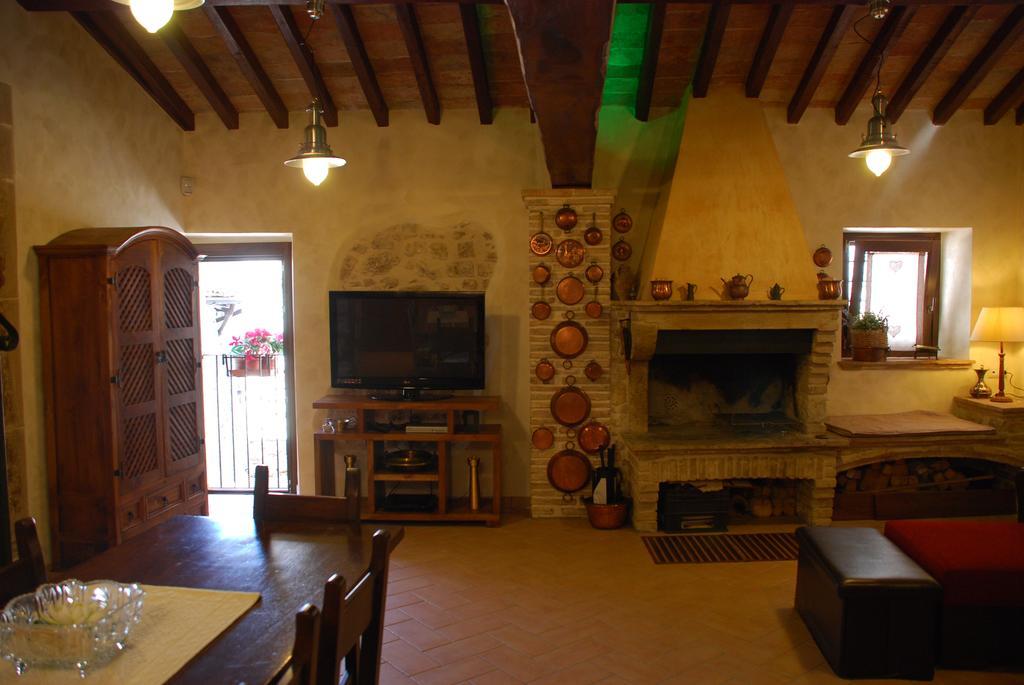 Il Paradiso Nel Borgo Arrone Ngoại thất bức ảnh