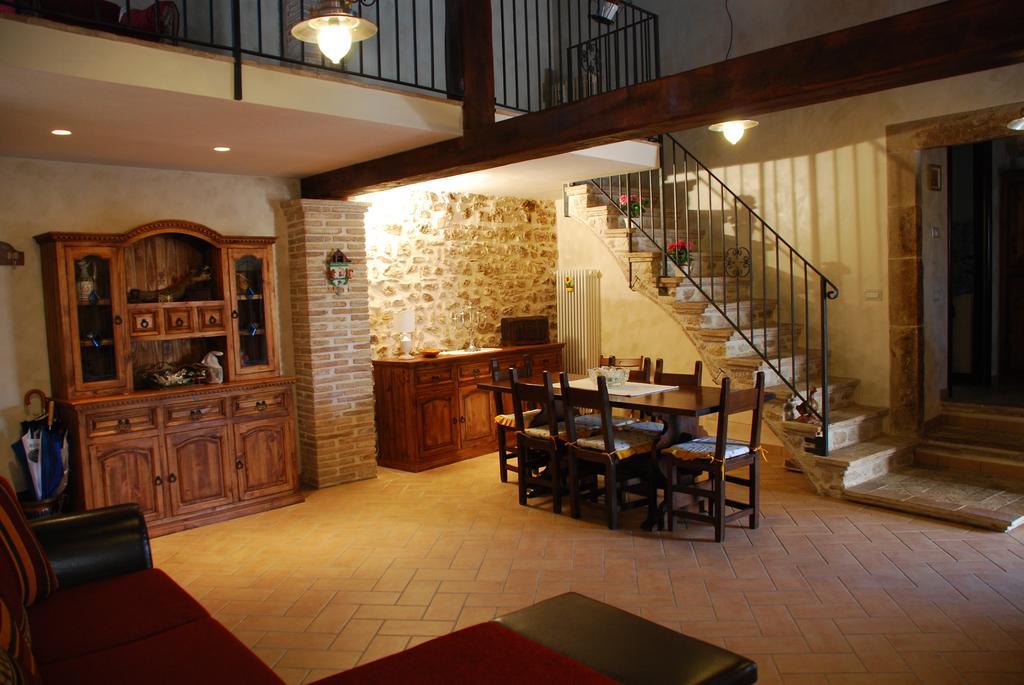 Il Paradiso Nel Borgo Arrone Ngoại thất bức ảnh