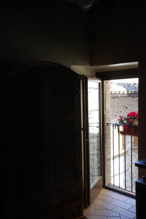 Il Paradiso Nel Borgo Arrone Ngoại thất bức ảnh