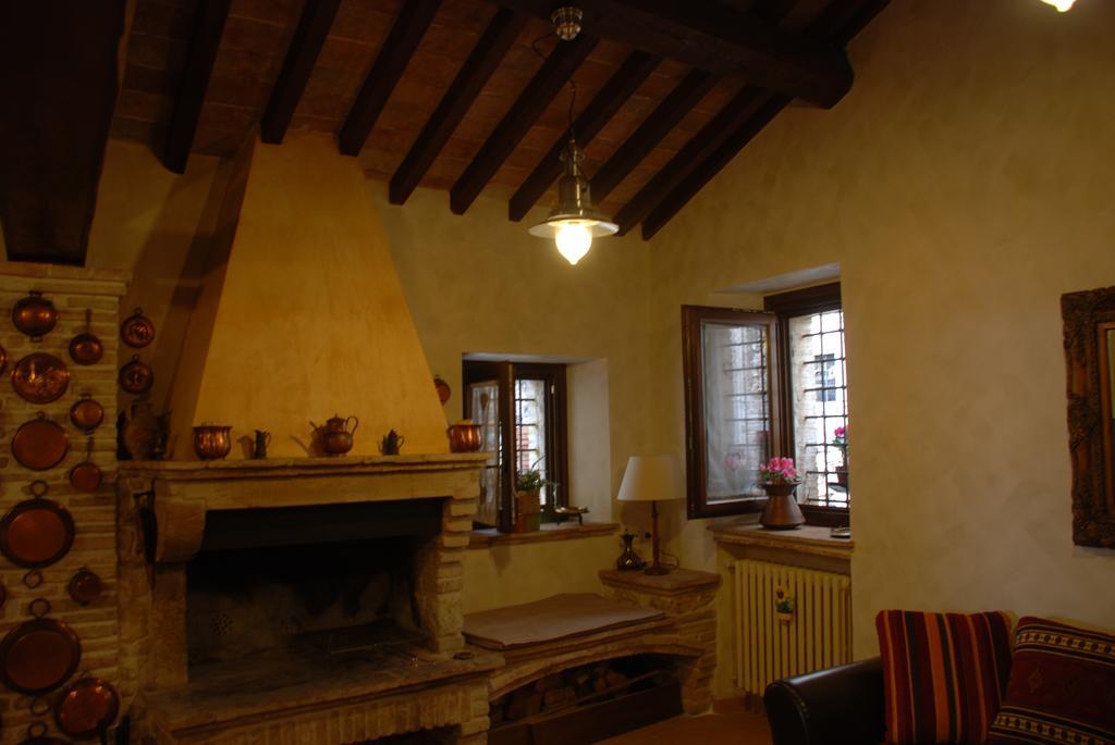 Il Paradiso Nel Borgo Arrone Ngoại thất bức ảnh