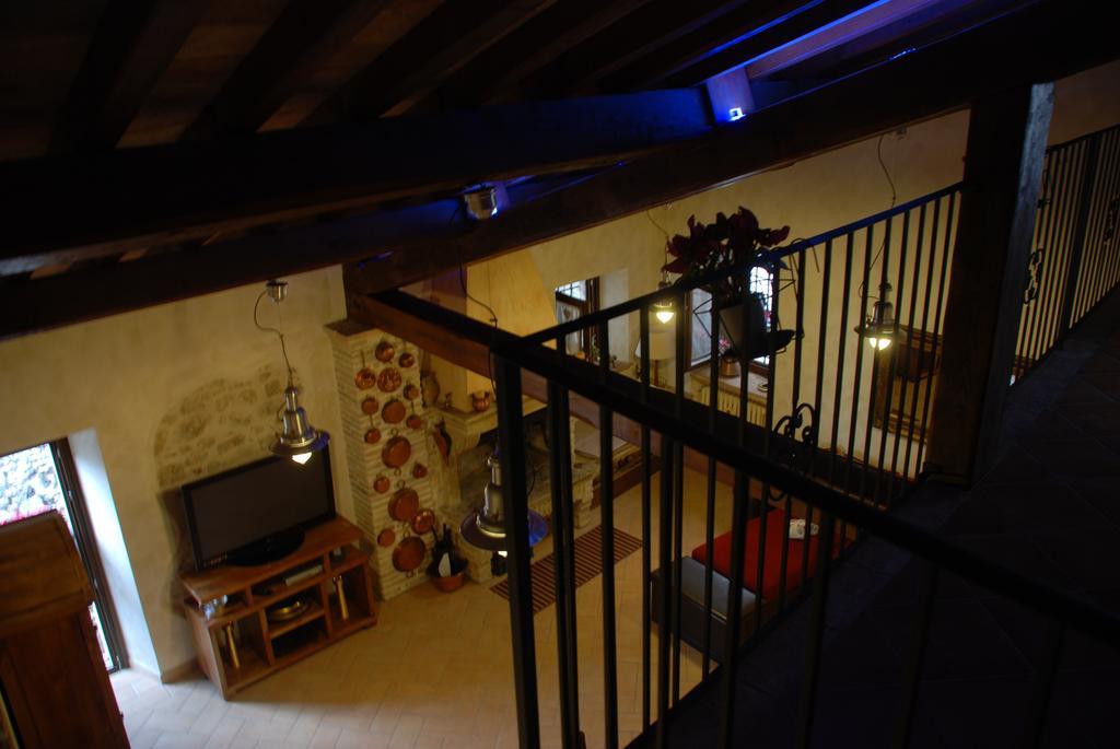 Il Paradiso Nel Borgo Arrone Ngoại thất bức ảnh